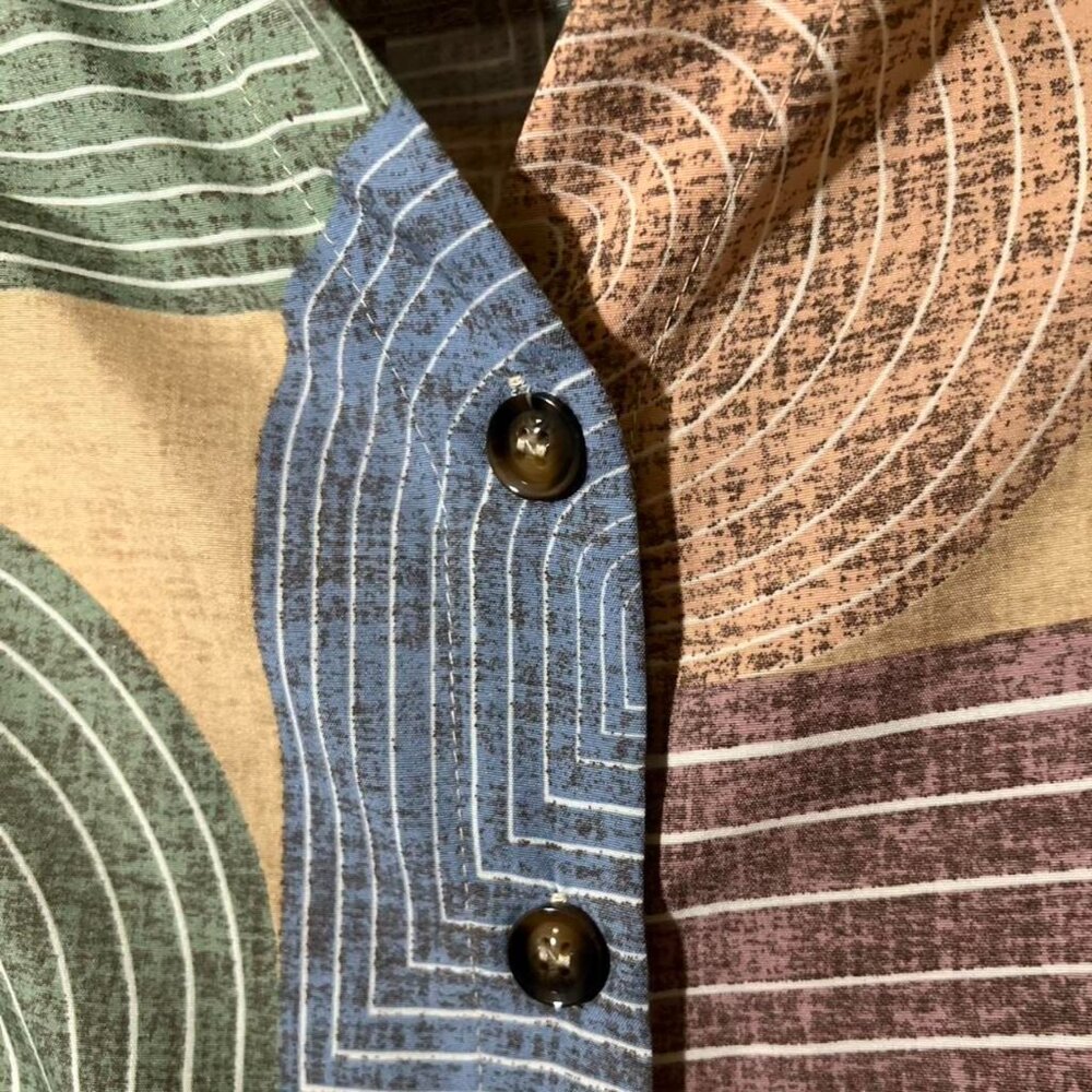(Medium) Colorful Retro Buttoned Short Sleeve Shirt - Picture 3 of 5